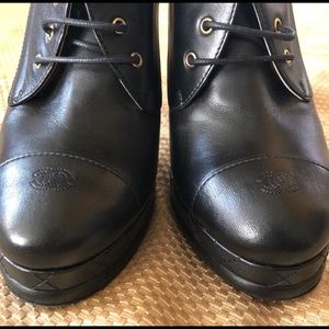 Like New CHANEL Lace-up Platform Booties Black